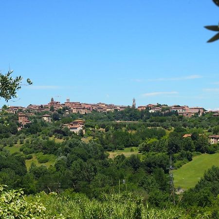Апартаменты Nell'Antica Torre Di Fronte A Сиена Экстерьер фото